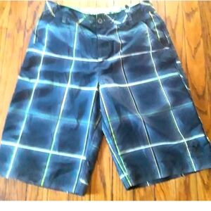 ZeroXPosur - Youth Boys Swim Trunks. Plaid Pattern w/pockets.  Size XL 18-20